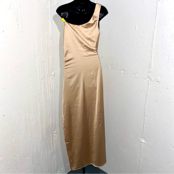 Champange White Fox One Shoulder Dress Size Small - Picture 4 of 7